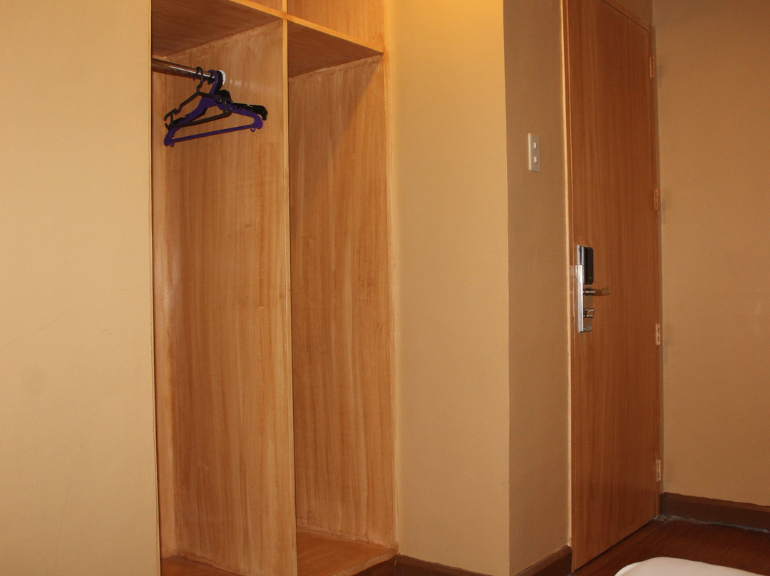 奥兰治圣胡安广场酒店主图