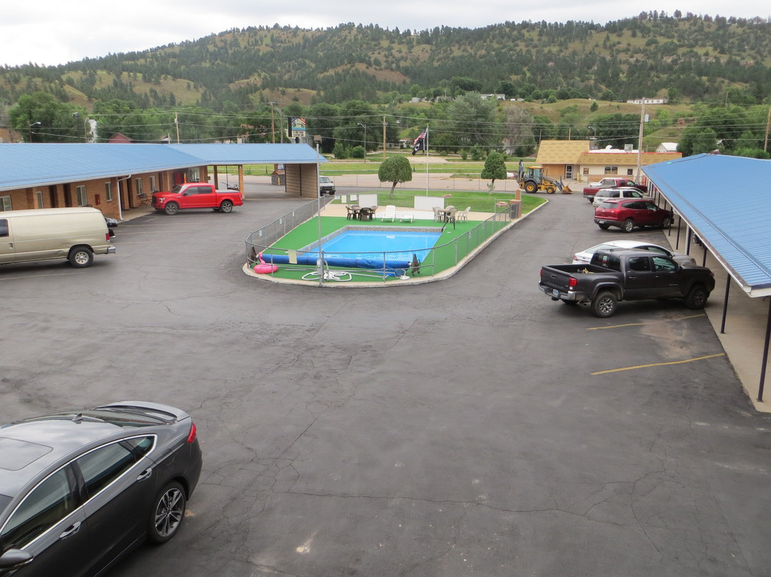 Hot Springs Hills Inn主图