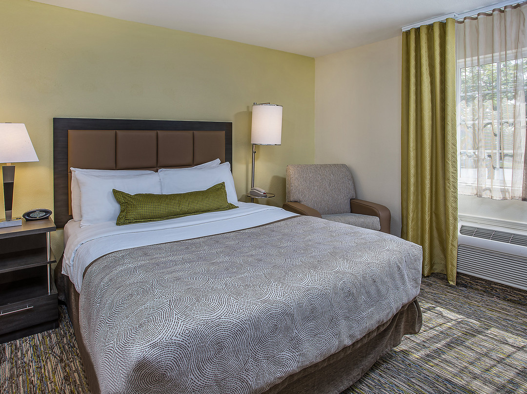 Candlewood Suites Louisville Airport by IHG主图