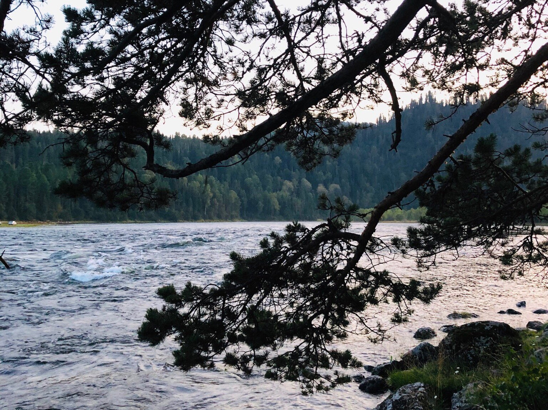 Biya River景点图片