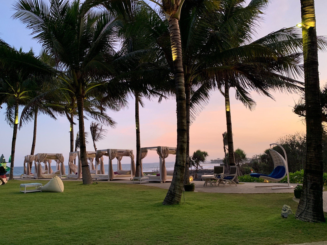 皇家普尔纳玛艺术套房别墅酒店主图