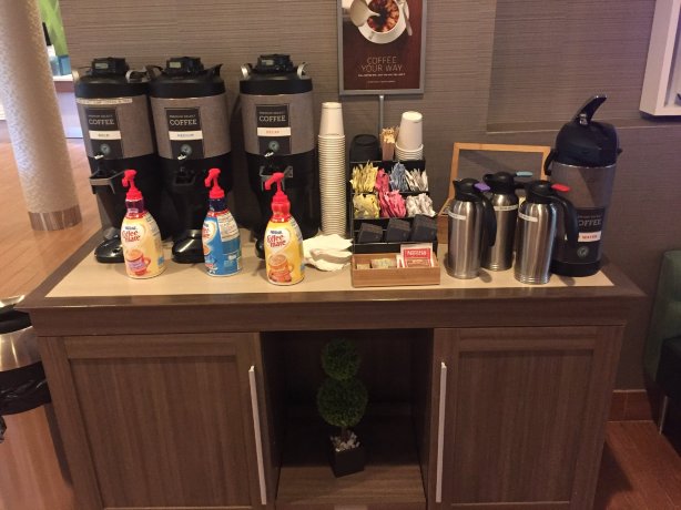 亨茨维尔西区/研究园区SpringHill Suites酒店-餐饮