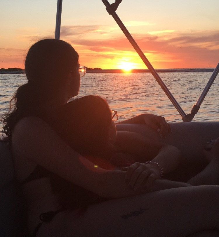 Seal in the Sun Charters-Holiday必去景点