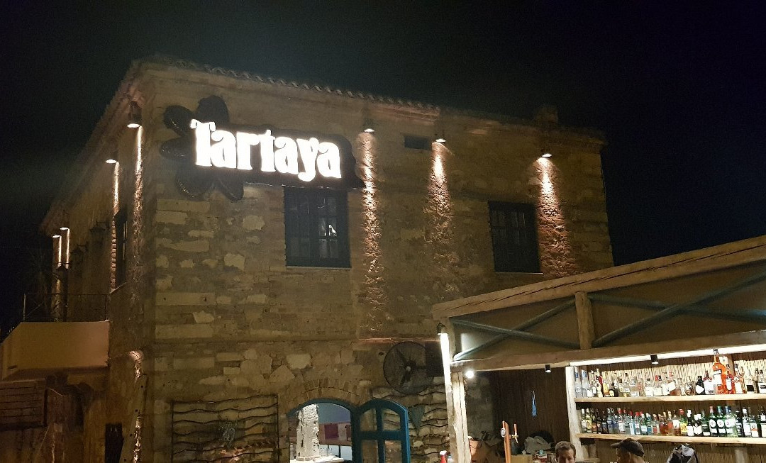 Tartaya Cocktail Bar-Dassia必去景点