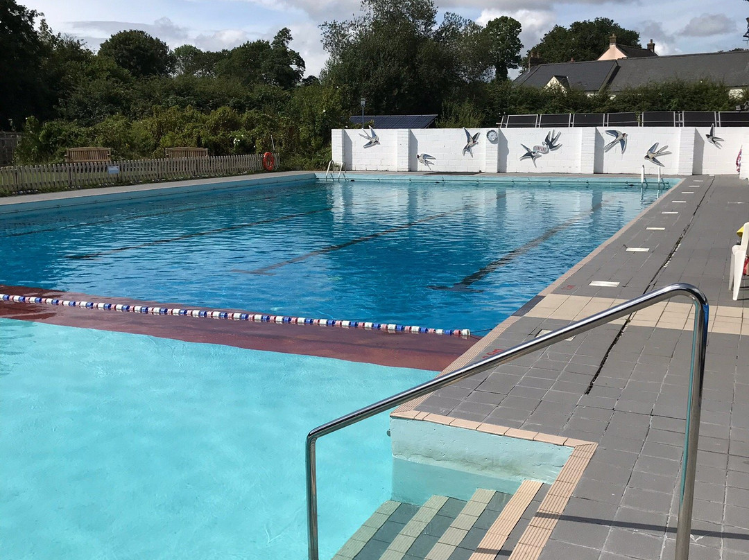 Moretonhampstead Community Swimming Pool景点图片