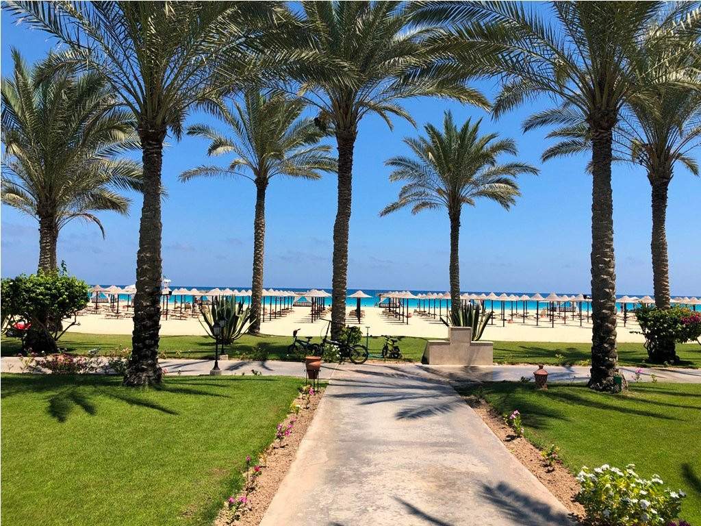 JAZ Elite Crystal, Almaza Bay主图