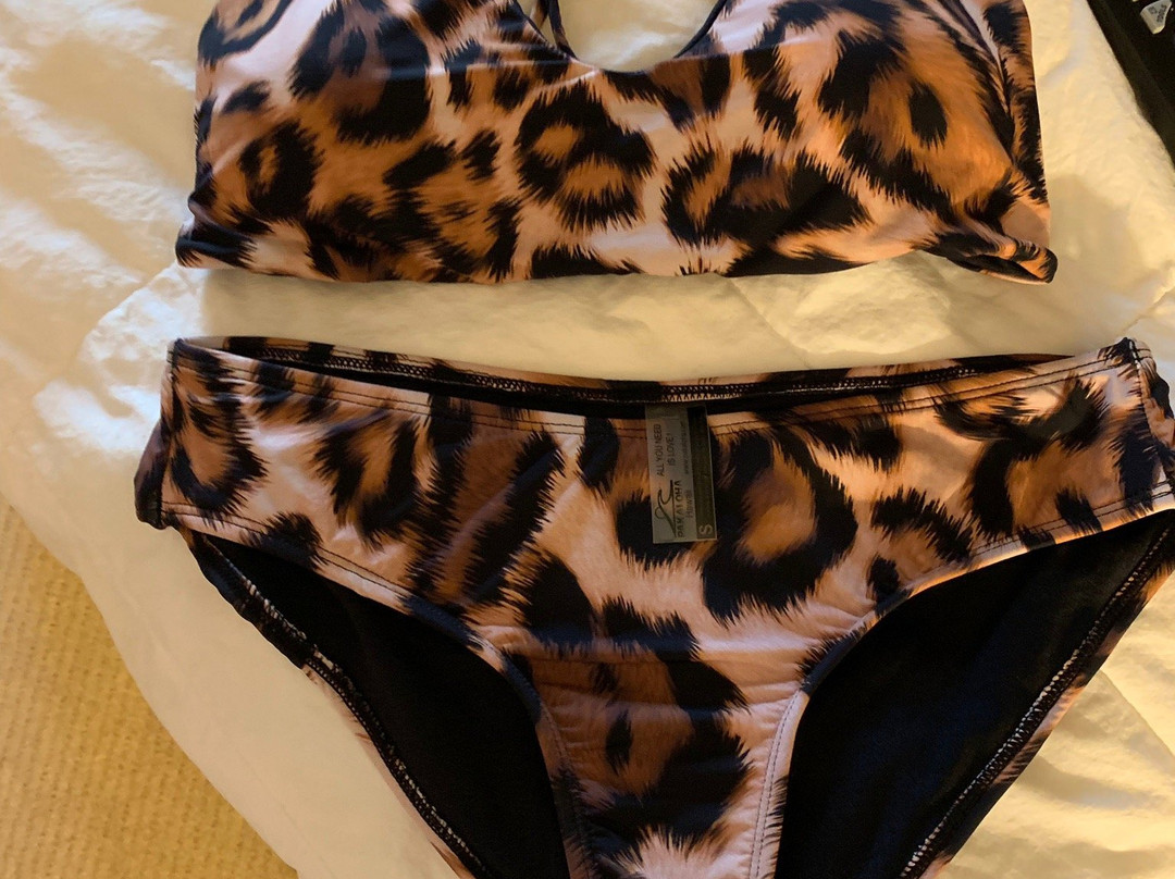 Pakaloha Bikinis-芭雅必去景点