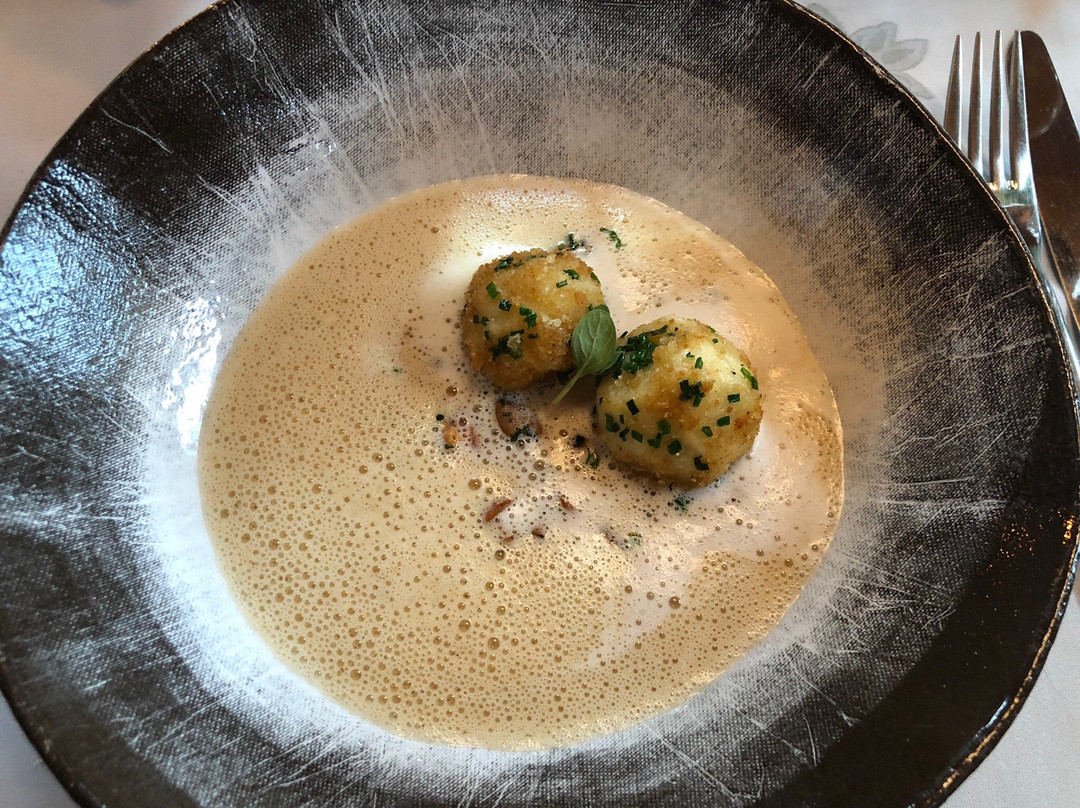 Schulhaus Tirol主图