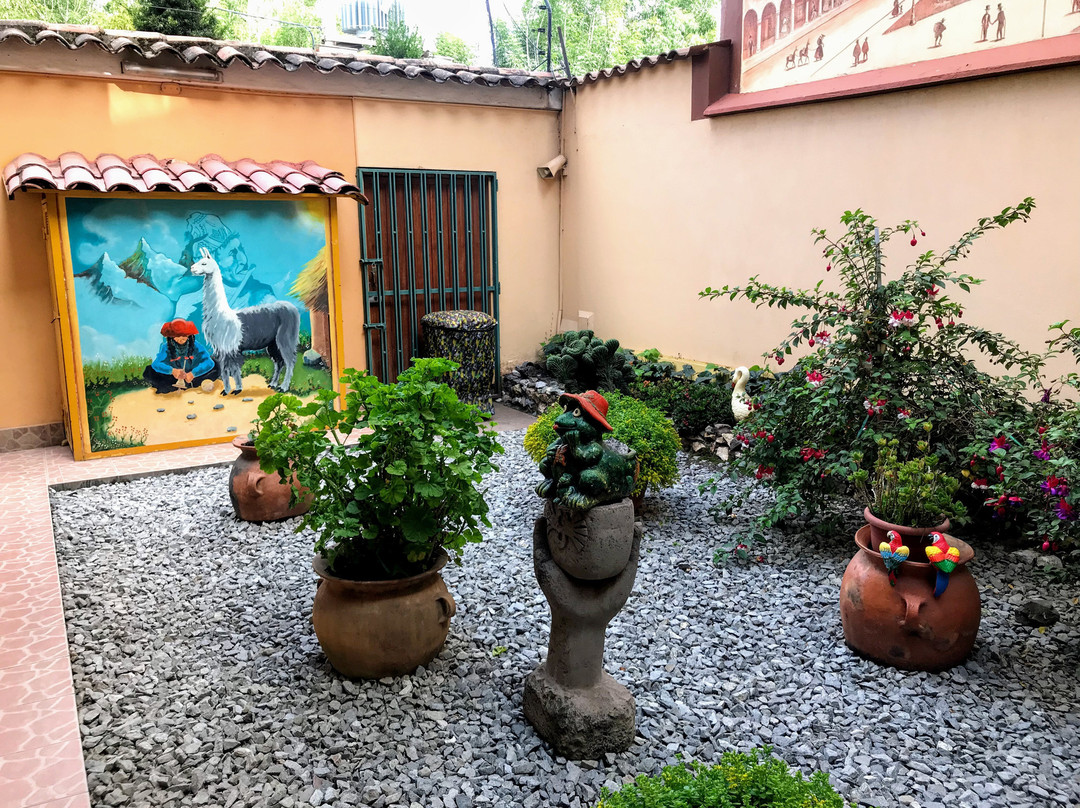 瑟维集团金塔酒店主图