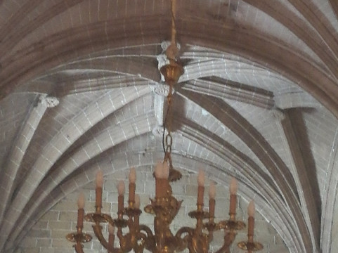 Iglesia de San Andres-Zariquiegui必去景点