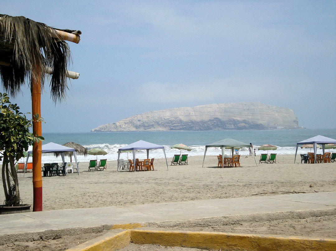 Playa San Pedro景点图片