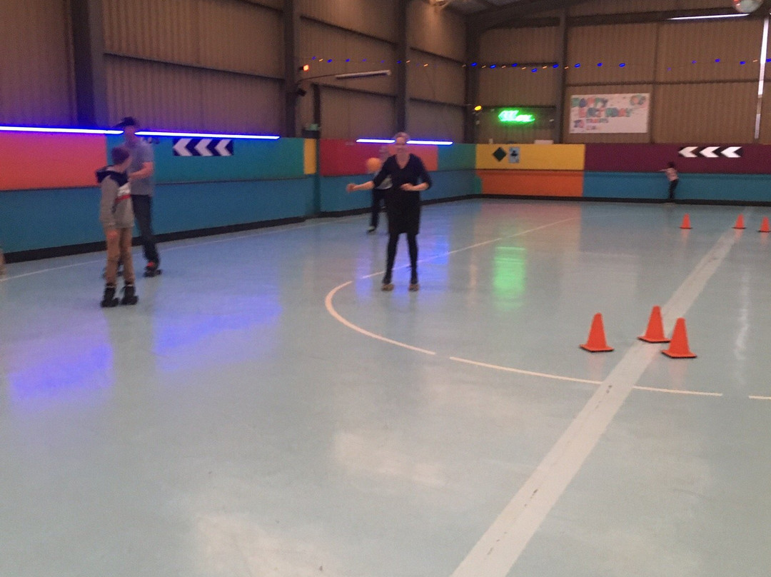 Irymple旅游景点-Sun City Rollerama