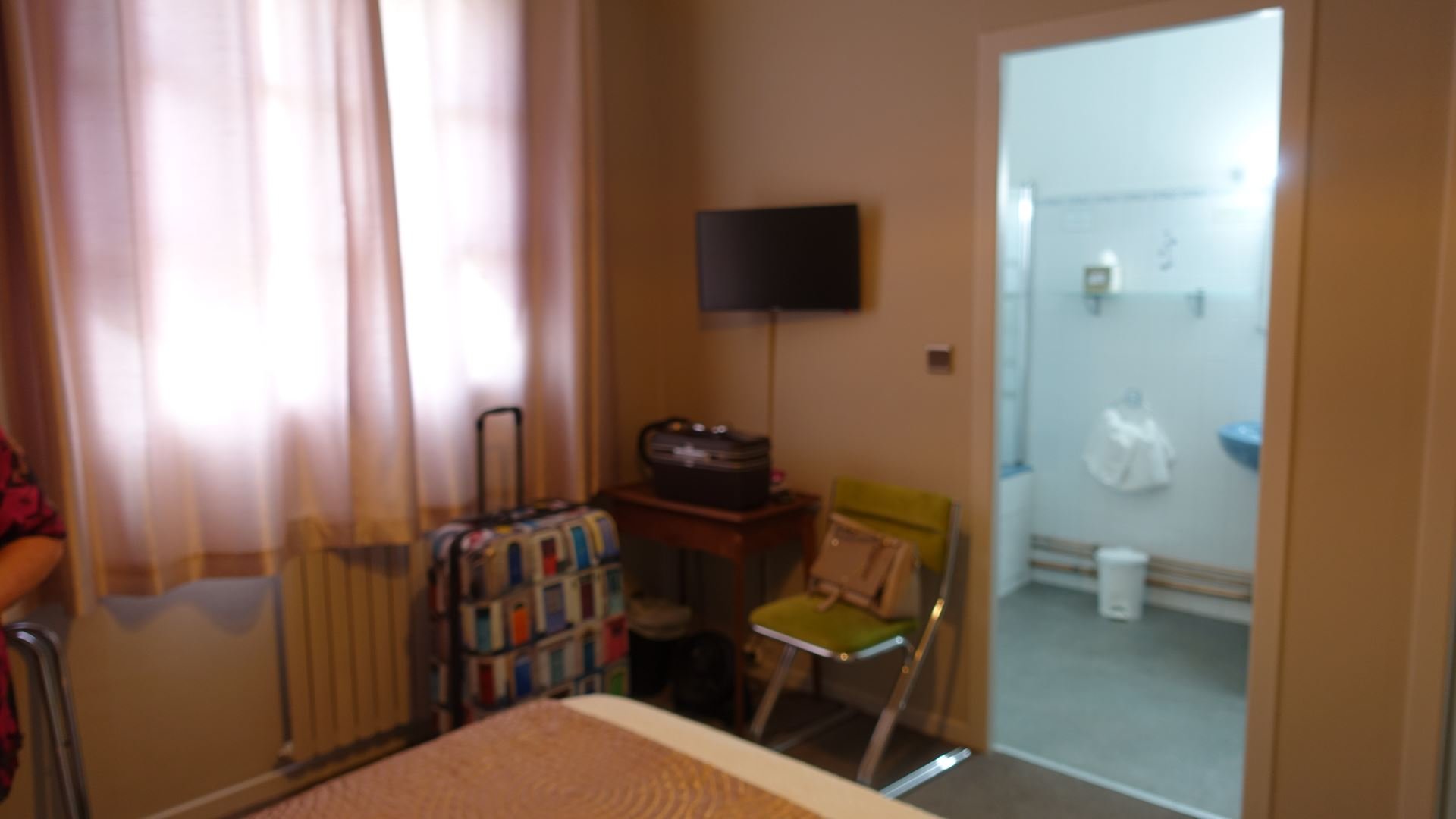 Les Rochers Hotel-浴室