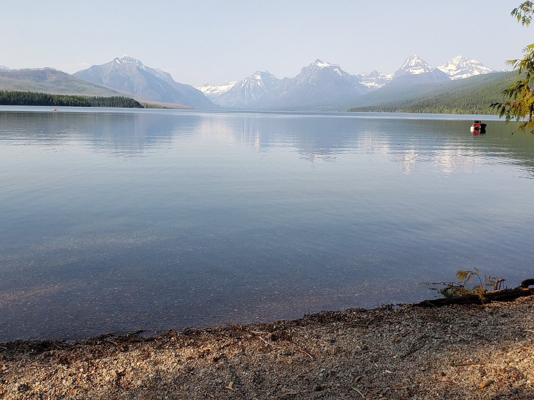 Apgar Village Lodge主图