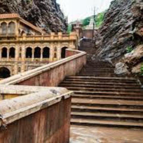 Sonu Tour And Travels-斋蒲尔必去景点