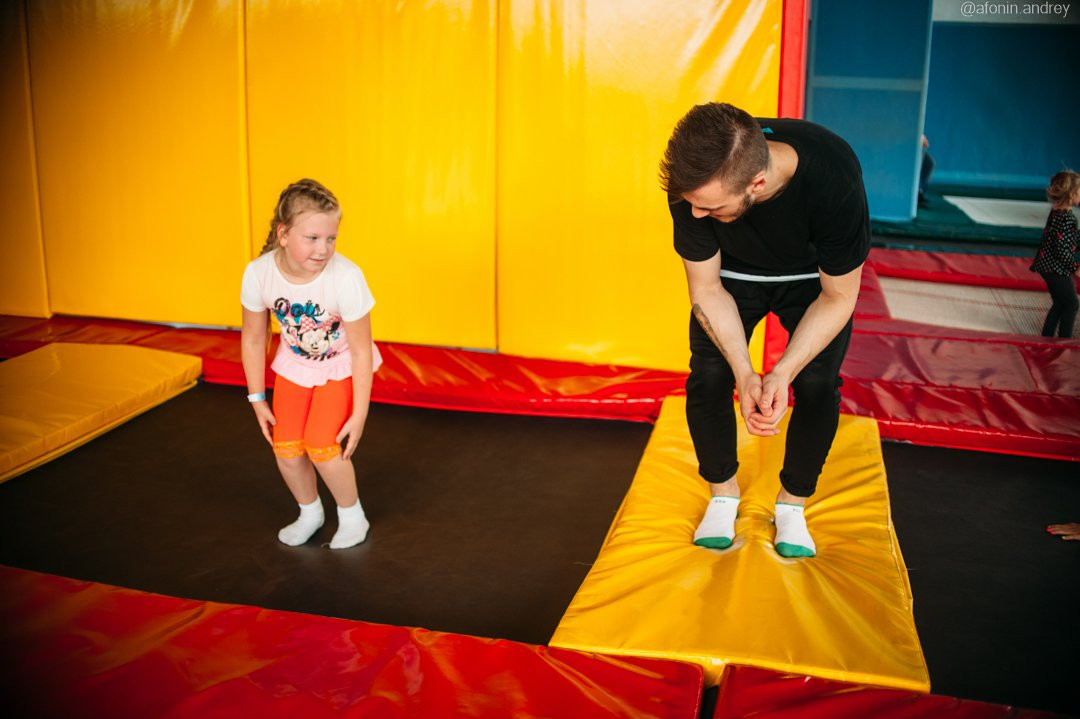 TRAMPOLINE CENTER SKYLIFE景点图片