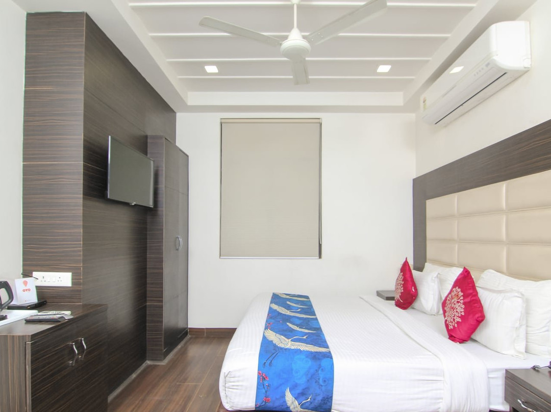 OYO 3232 Royal Inn主图