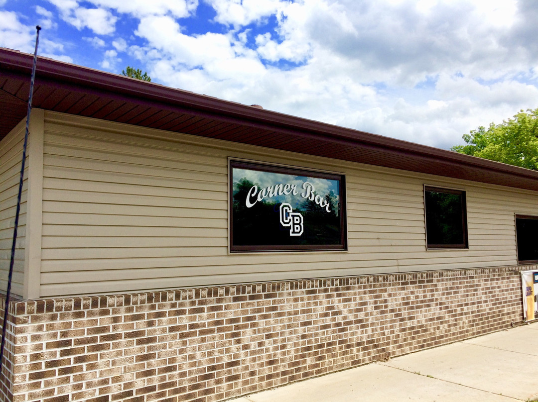 Corner Bar-伯米吉必去景点