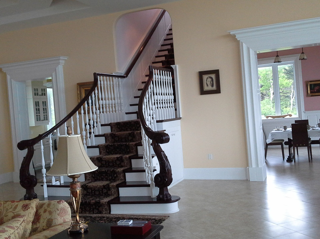 Cliffside B & B主图