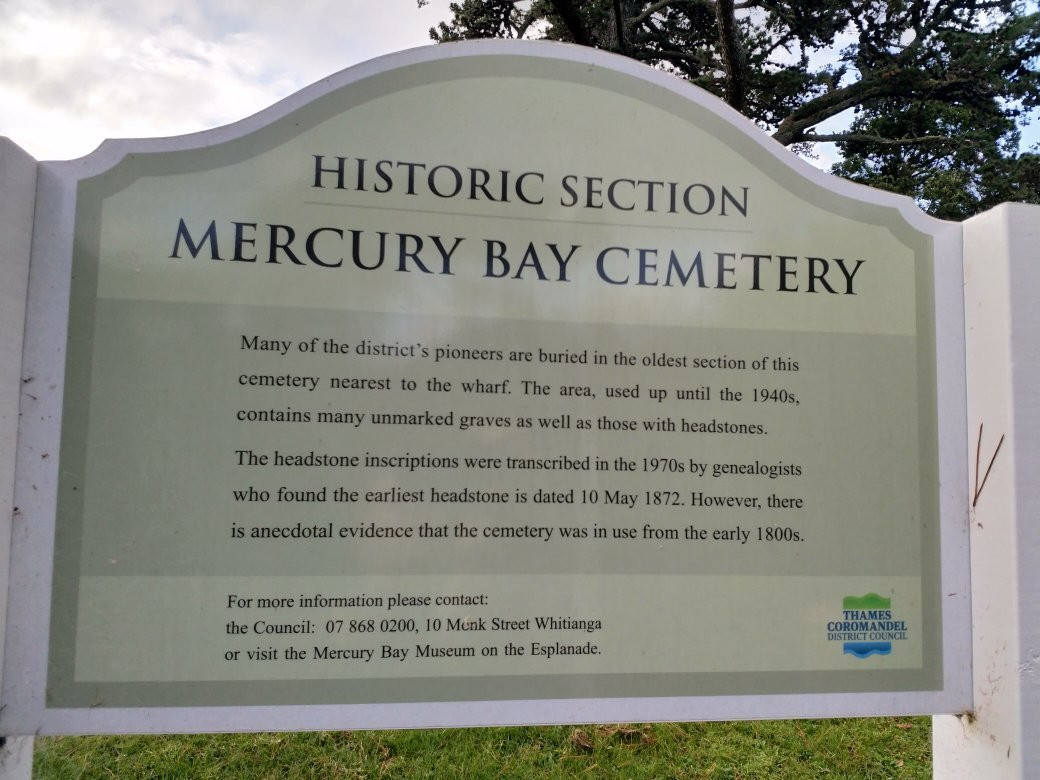 Mercury Bay Cemetery景点图片