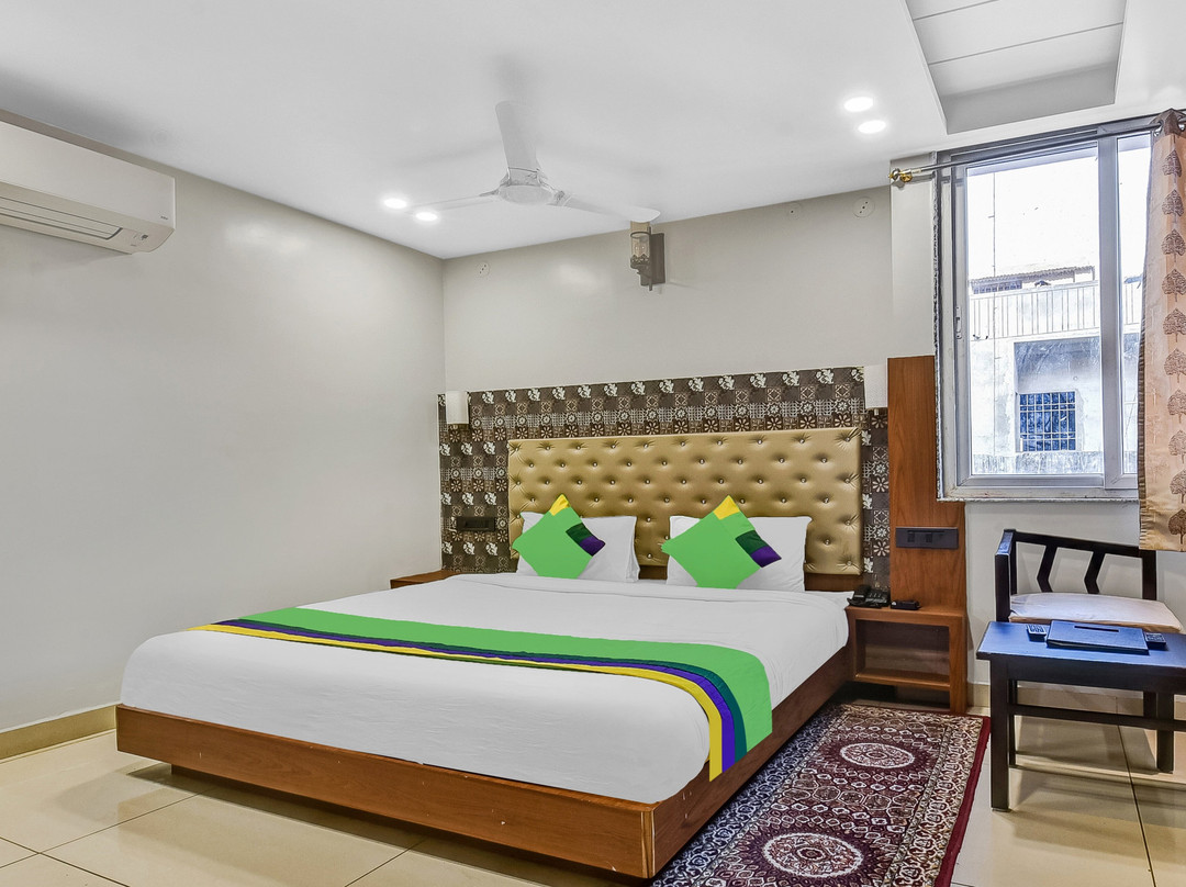 Treebo Trend Palash Hotel & Banquets