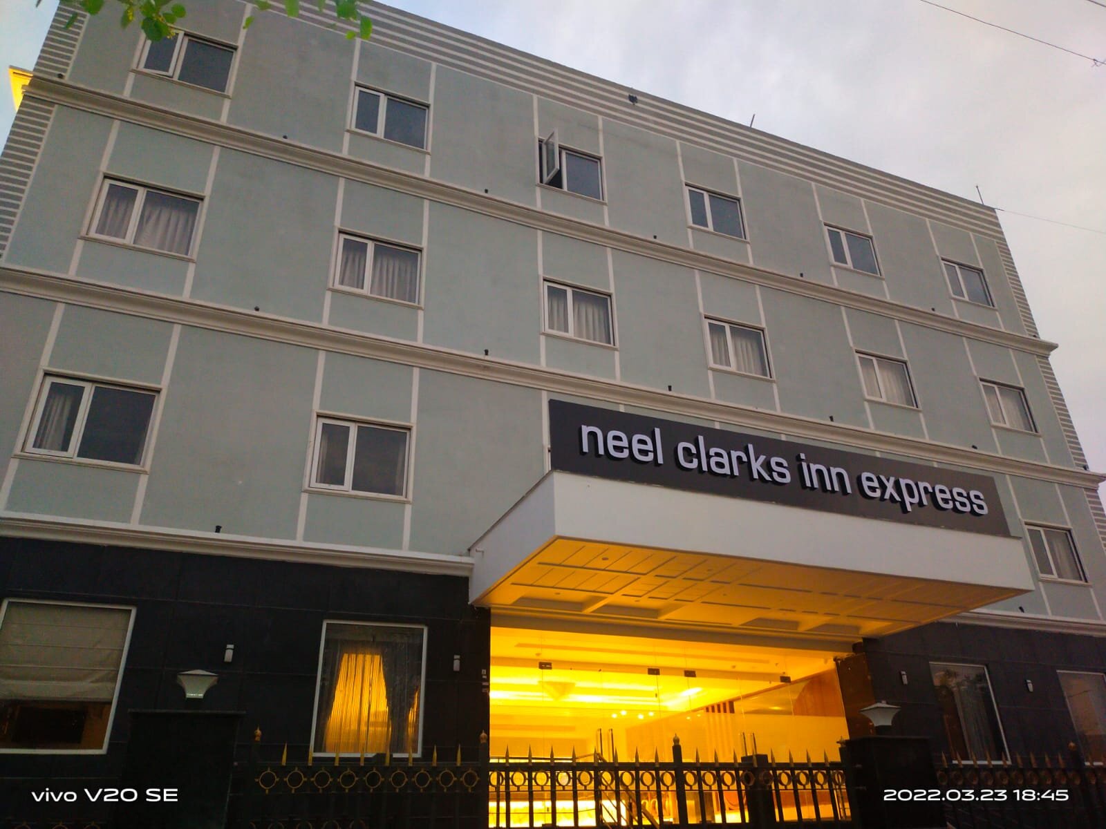 Neel Clarks Inn Express Agra-客卧