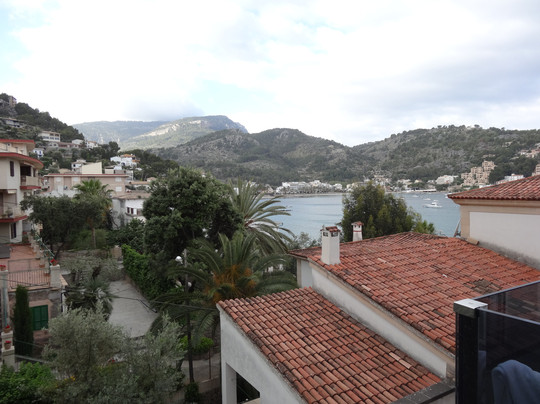 伊甸园酒店主图