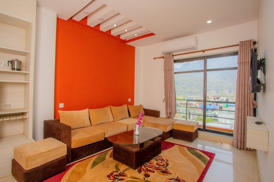 OYO340欧姆纳莫布迪哈酒店主图