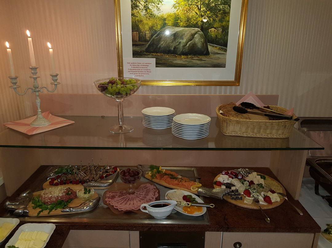 Altentreptow餐馆和美食-Restaurant Am Markt