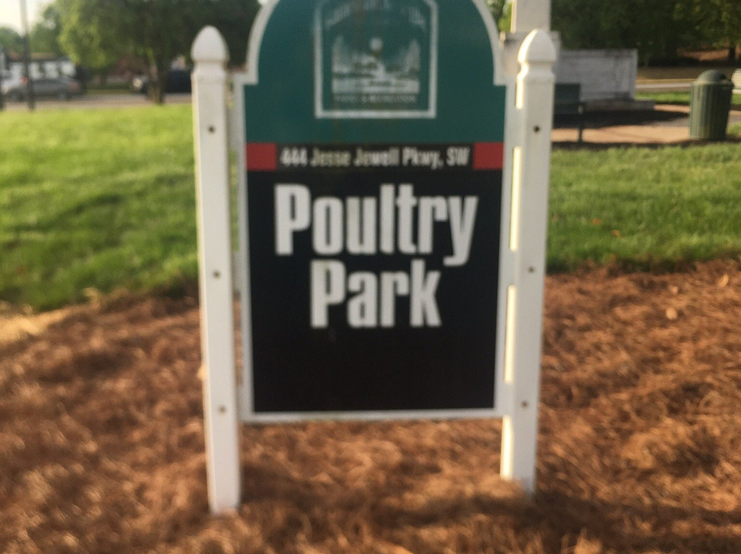 Poultry Capital of the World Monument-盖恩斯维尔必去景点