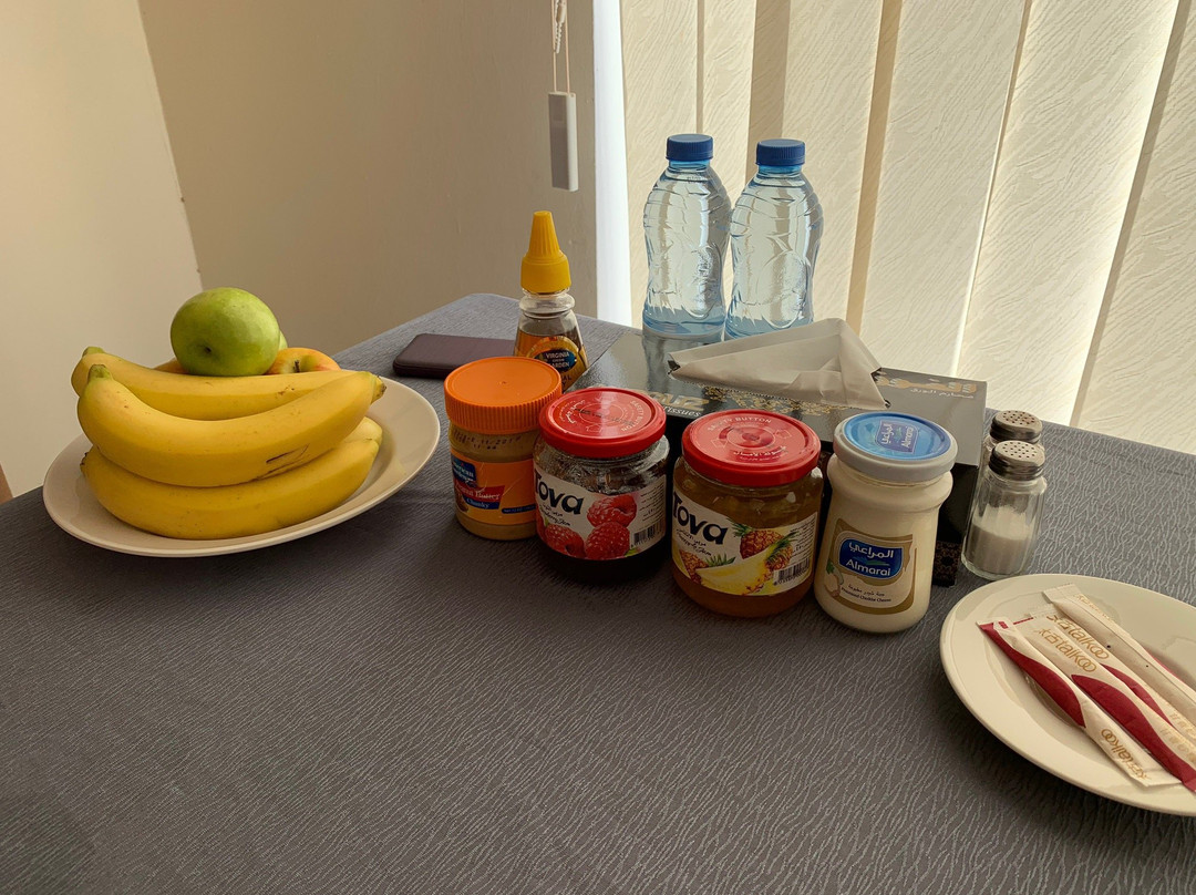 Oyo 107 Ras Al Hadd Waves Hotel主图