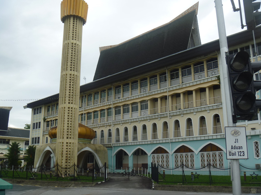 Madrasah Building-斯里巴加湾必去景点