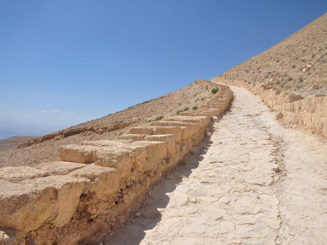 Mukawir-米底巴必去景点