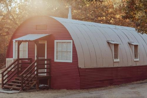 Lakeview Terrace Resort主图