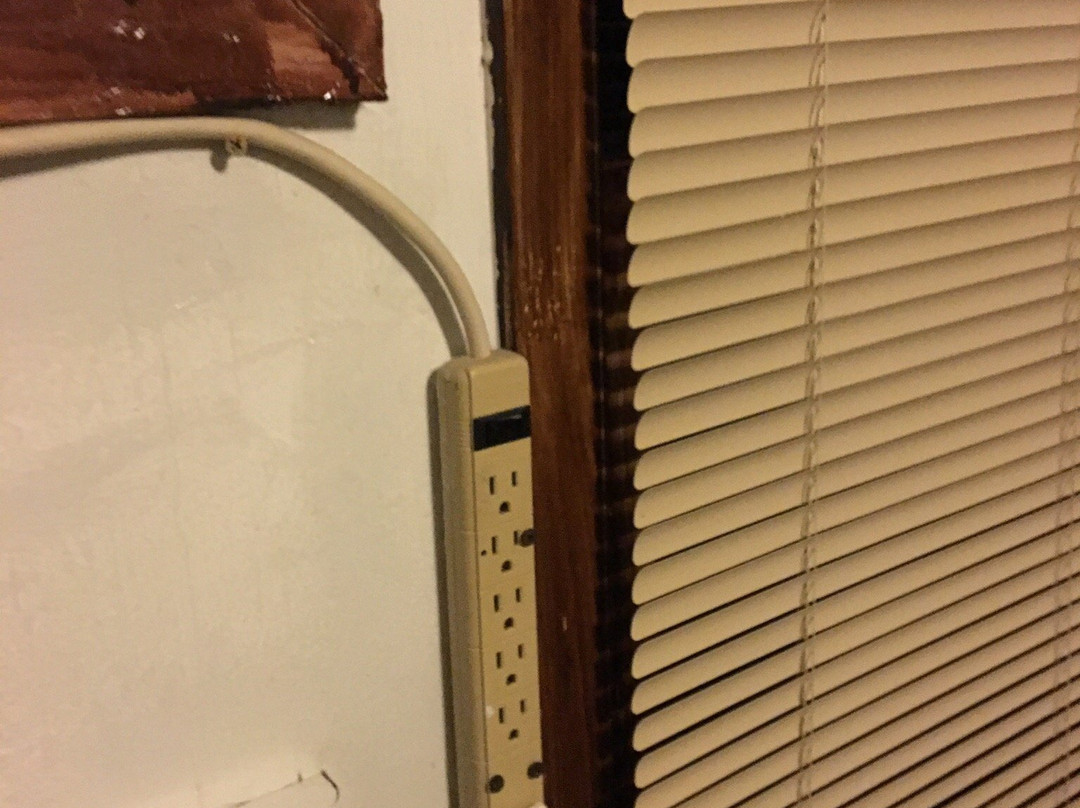 Frontier Motor Lodge主图