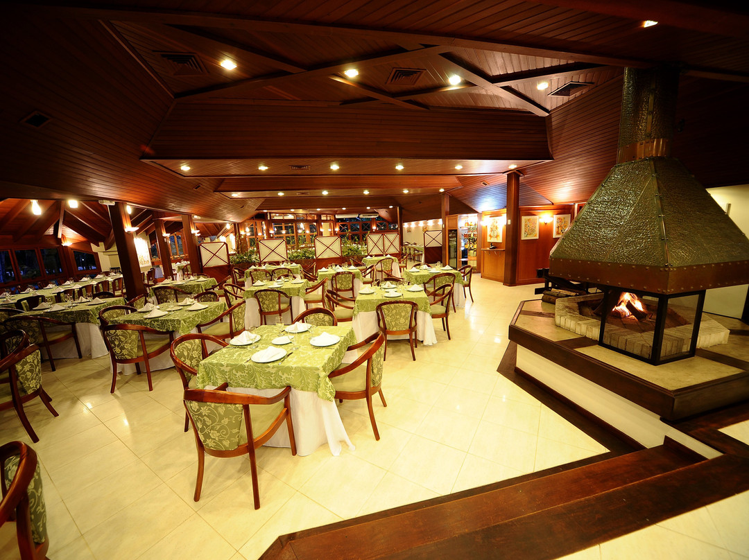 Hotel Aguas Claras主图