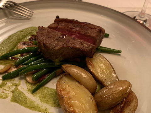 洛萨蔷薇高级酒店