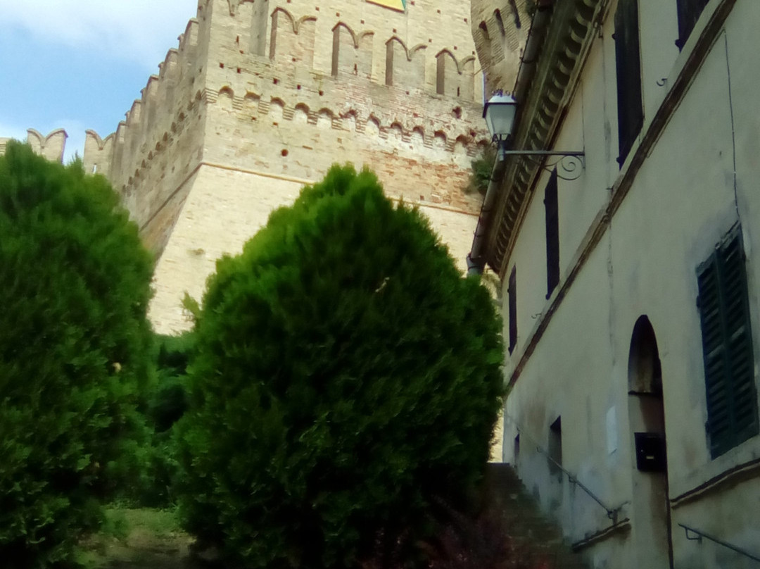 Rocca di Offagna-Offagna必去景点