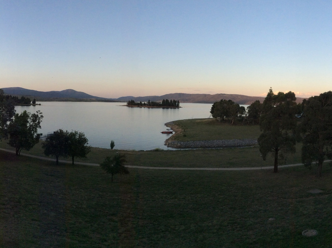 Horizons Lake Jindabyne主图