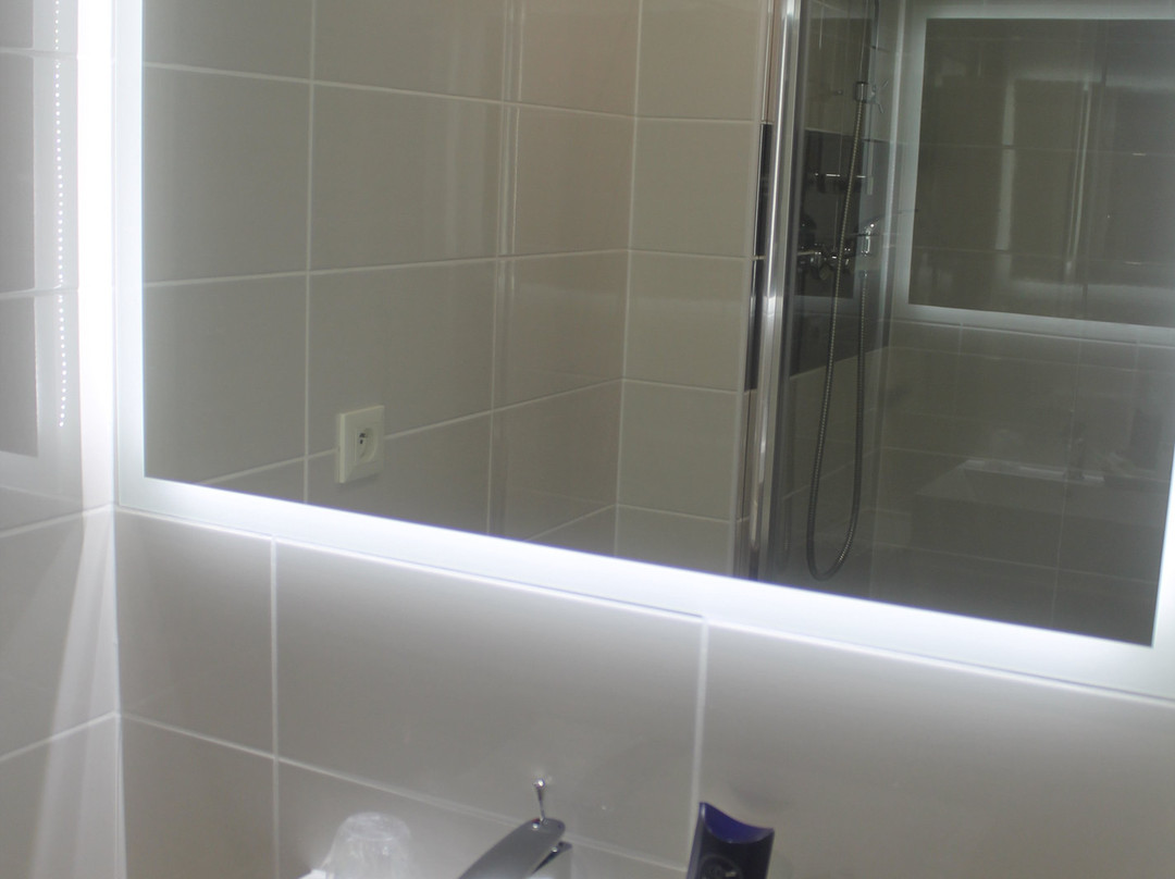 Brit Hotel Confort Manosque Cadarache主图