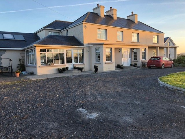 Clareview House主图