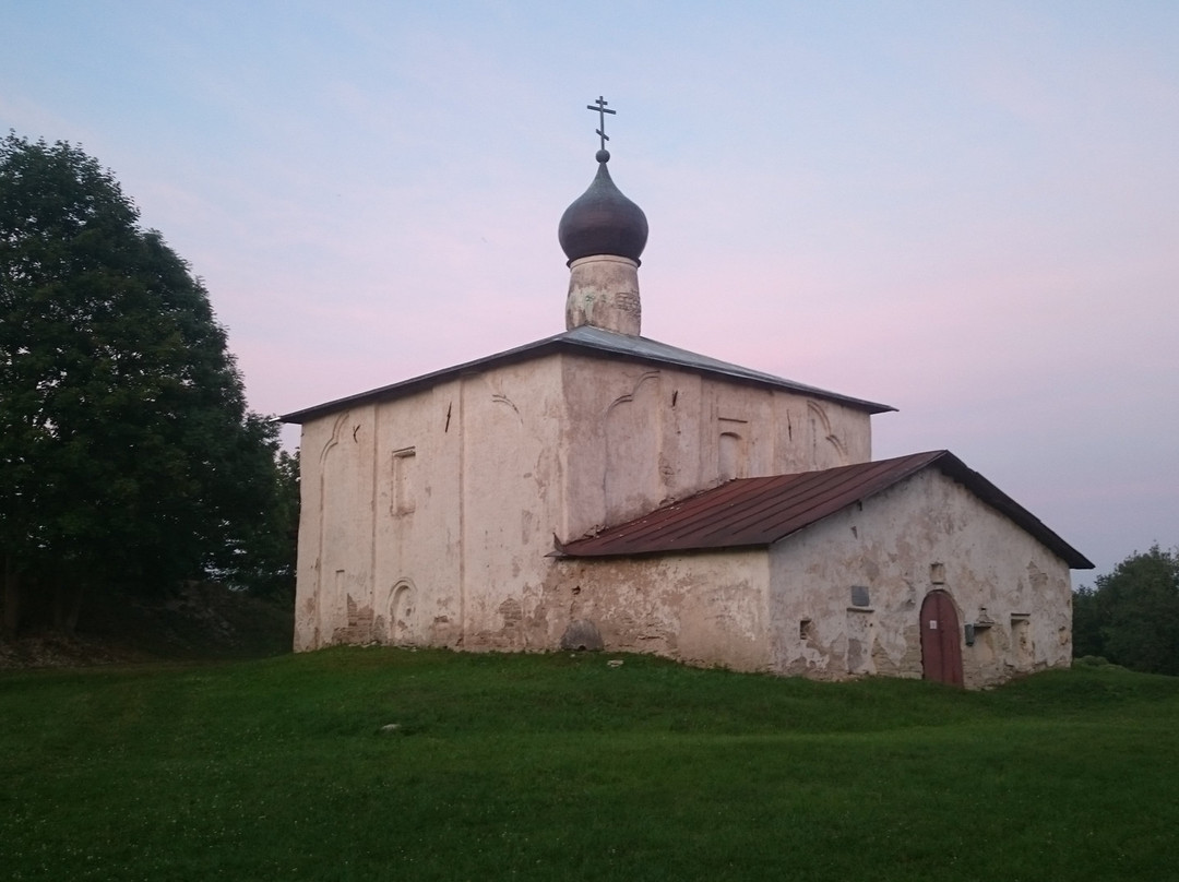 Kozmy and Damiana s Gremyachey Gory Church景点图片