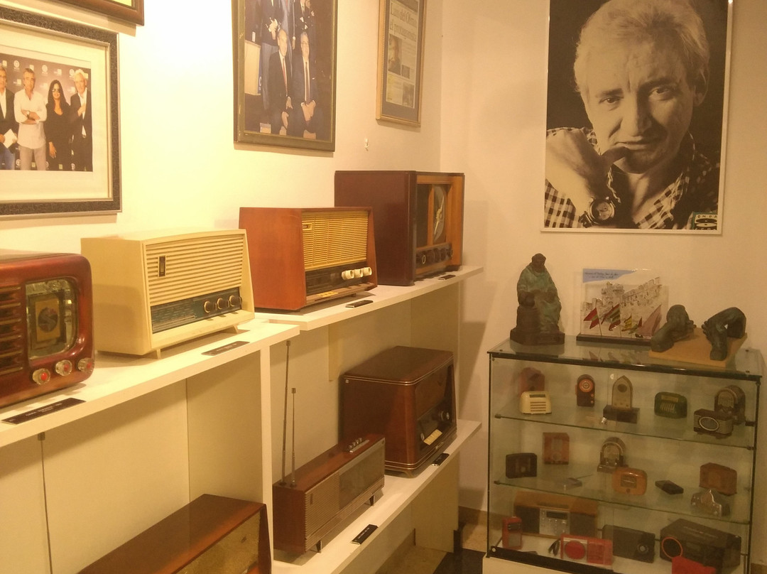 Museo de la Radio-Roda de Bara必去景点