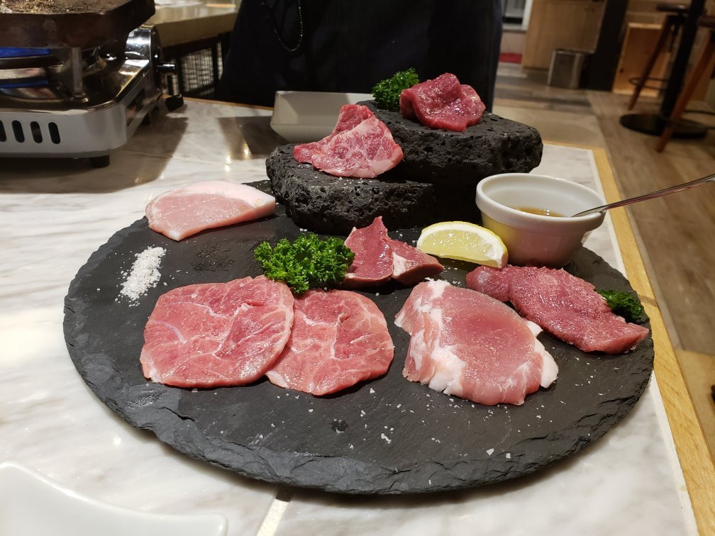 焼肉 ZENIBA