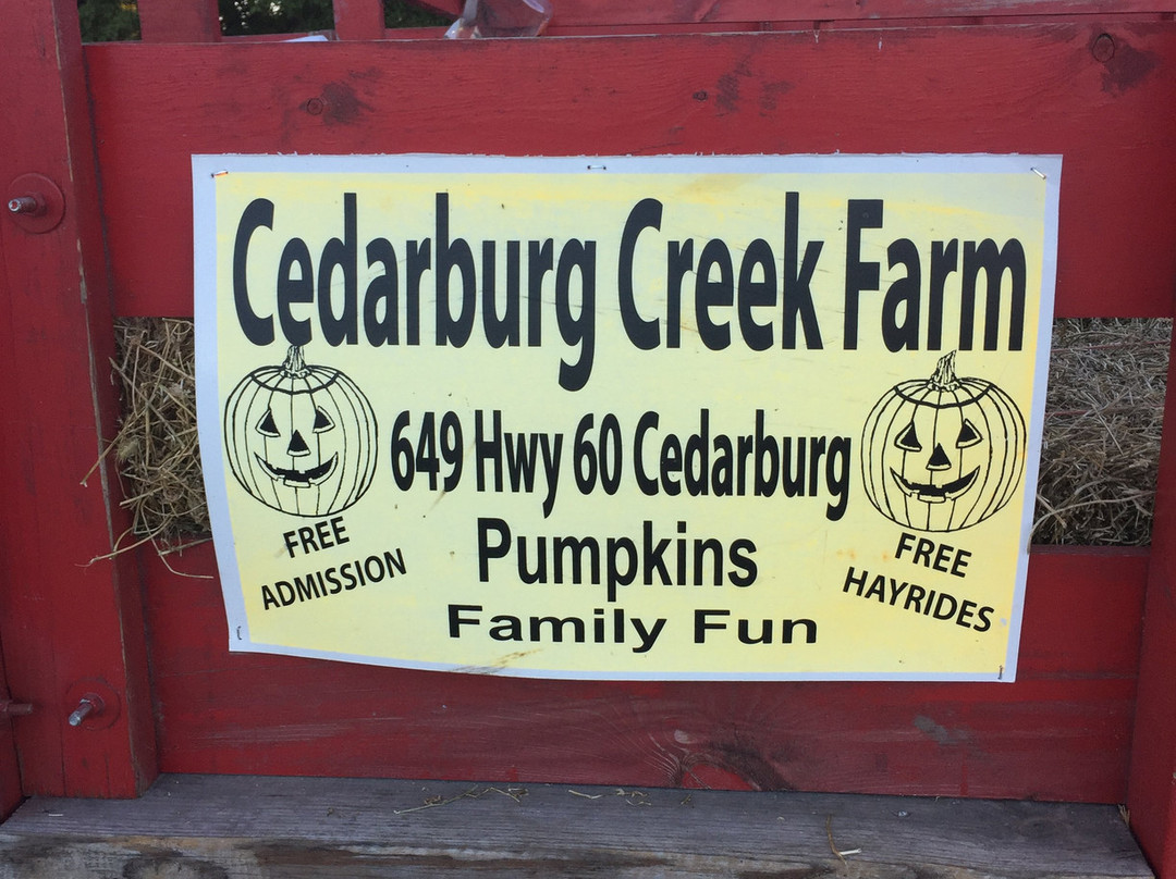 Cedarburg Creek Farm景点图片