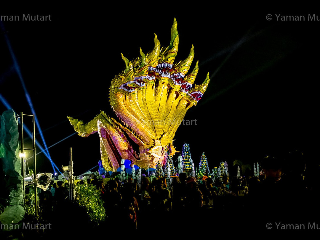 Naga Fireball Festival景点图片