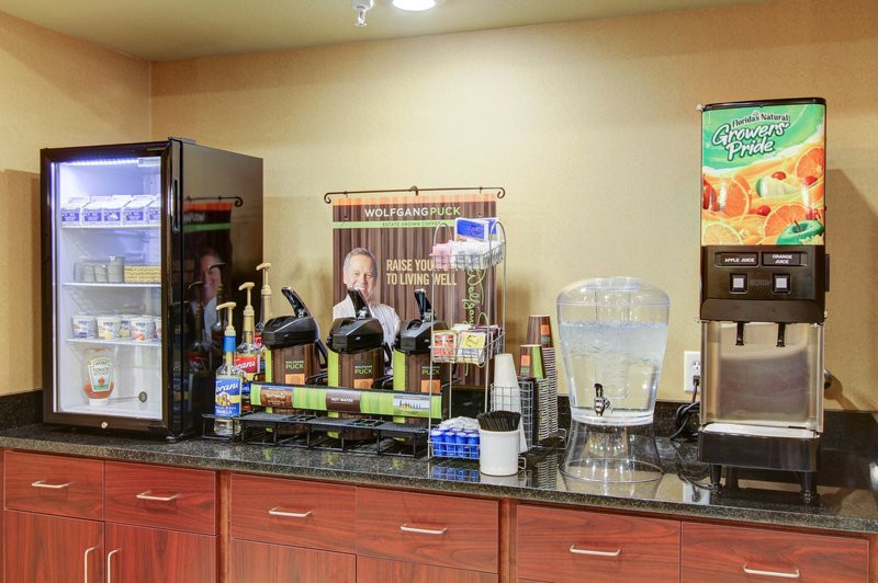 Cobblestone Inn & Suites - Steele主图