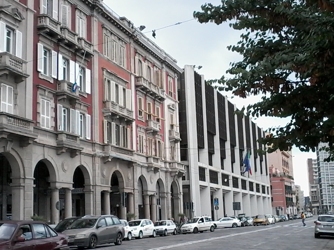 Via Roma-卡利亚里省必去景点