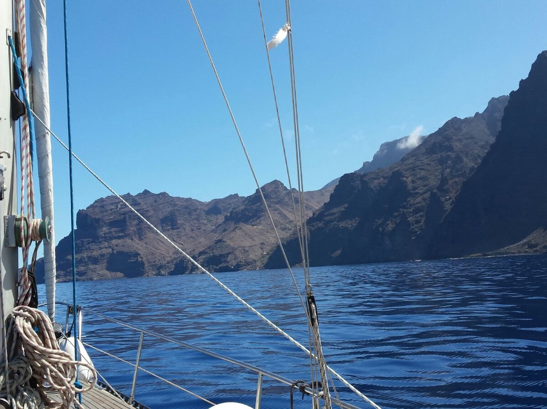 Physalia Sailing Excursions-Valle Gran Rey必去景点