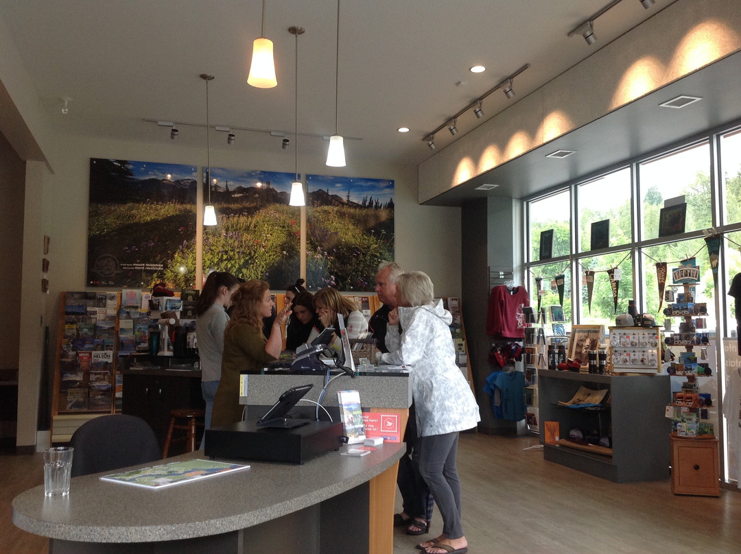 Revelstoke Business And Visitor Information Centre-雷夫尔斯托克必去景点